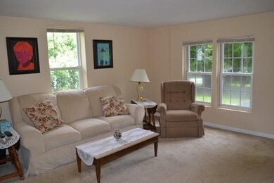 2 Hillview Rd, Schenectady, NY 12303 - photo 7