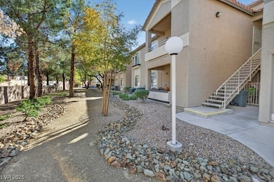 75 N Valle Verde Dr unit 223, Henderson, NV 89074 - photo 2