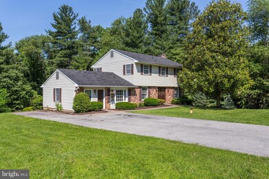 7000 Beachmont Dr, Sykesville, MD 21784 - photo 2