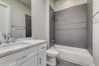 3816 Roseland Ave unit C200, Dallas, TX 75204 - photo 5