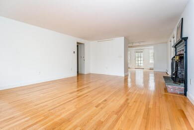 livroom4