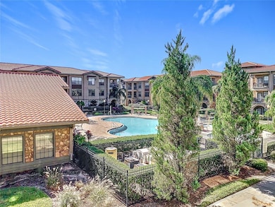 904 Charo Pkwy unit 525, Davenport, FL 33897 - photo 3