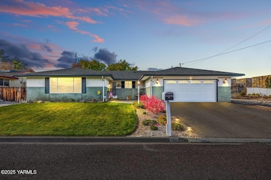 902 S 50th Ave, Yakima, WA 98908 - photo 2