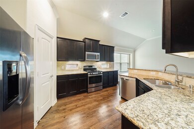 31707 Dover Oaks Ln, Spring, TX 77386 - photo 5