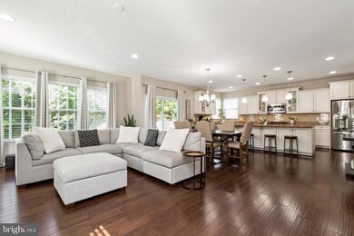 11875 Breeden Hall Ct, Bristow, VA 20136 - photo 5