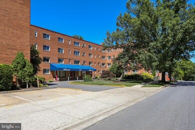 The Sherwood Apartments, Takoma Park, MD 20912 - photo 3