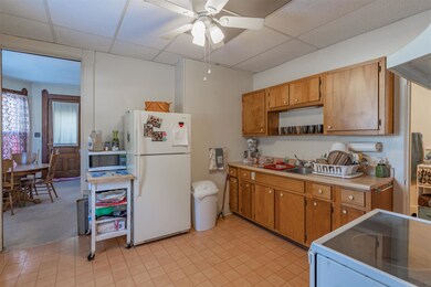 298 N Cass St, Wabash, IN 46992 - photo 6