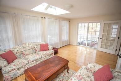 This living area gets plenty of...