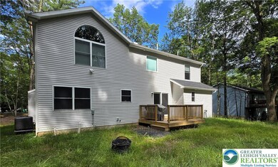 123 Crabapple Ln, Kunkletown, PA 18058 - photo 2