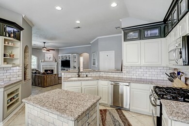 107 S Wynnoak Cir, Spring, TX 77382 - photo 7