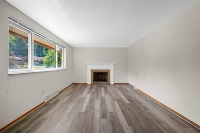 5123 S Passage Dr, Pittsburgh, PA 15236 - photo 5