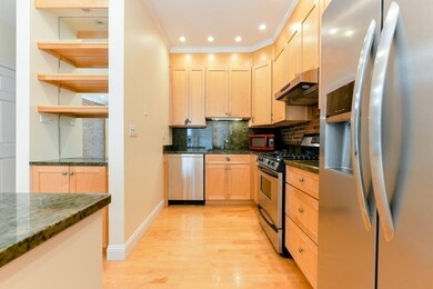 195 Saint Botolph St unit 2, Boston, MA 02115 - photo 3