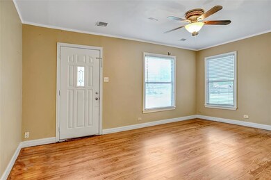 1305 W Day St, Denison, TX 75020 - photo 5