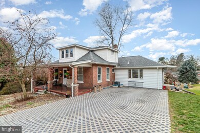 118 N 4th St, Lemoyne, PA 17043 - photo 3