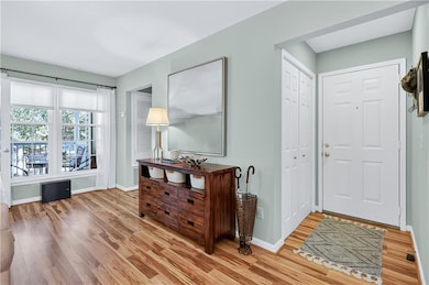 834 Cannon Run SW, Marietta, GA 30064 - photo 4