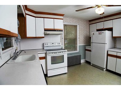 50 Pera St, Warwick, RI 02886 - photo 7