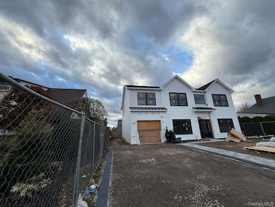 12 Dahlia Ln, Wantagh, NY 11793 - photo 2