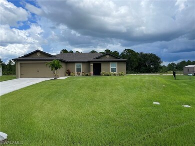 849 Lochman Dr, Fort Myers, FL 33913 - photo 2