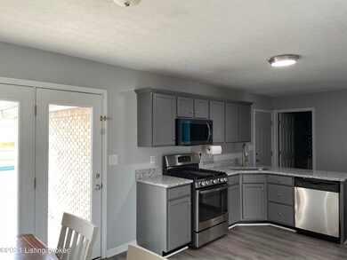 2A669528-C25C-4450-89C2-8E8C65612490