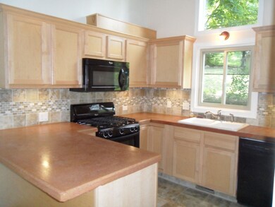Kitchen 2 - 1300