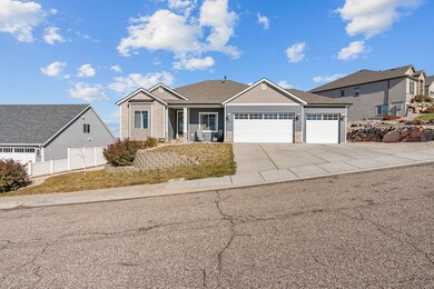 3354 W Kingsbury Dr, Cedar City, UT 84720 - photo 3