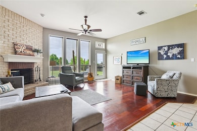 401 Rio Grande Ave, Hutto, TX 78634 - photo 3