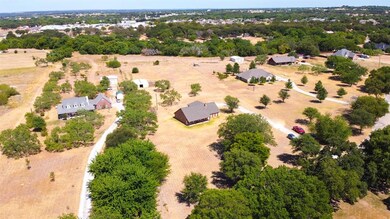 511 Highland Rd, Springtown, TX 76082 - photo 5