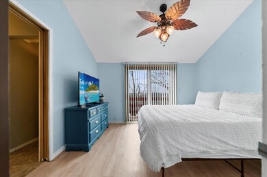 51 29th Avenue Dr SW unit D14, Cedar Rapids, IA 52404 - photo 7