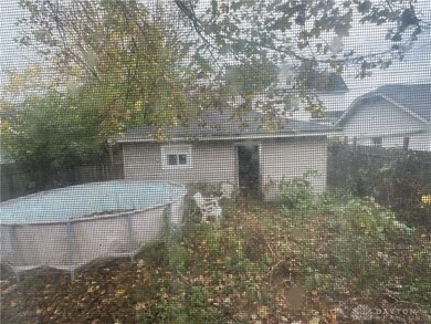  fenced in Back yard and garage