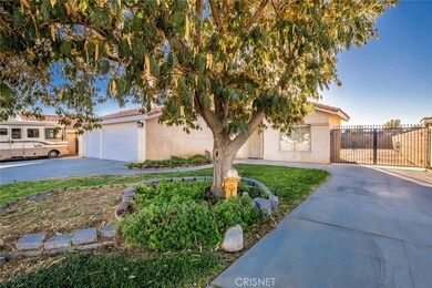 3197 Sabre St, Rosamond, CA 93560 - photo 2