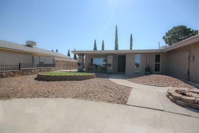 1628 Vista de Oro Dr, El Paso, TX 79935 - photo 2