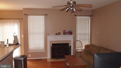 42695 Newcomer Terrace, Chantilly, VA 20152 - photo 5