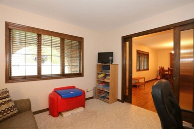 800 Clover Ln, Oregon, WI 53575 - photo 5