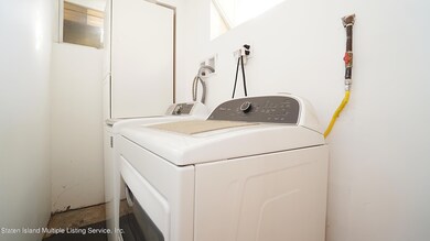 148 Cheshire Place, Staten Island, NY 10301 - photo 5
