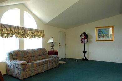 3750 Avenue H, White City, OR 97503 - photo 2