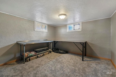 306 California St, Gooding, ID 83330 - photo 7