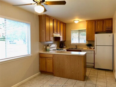 1707 Lawyer St unit A, College Station, TX 77840 - photo 5
