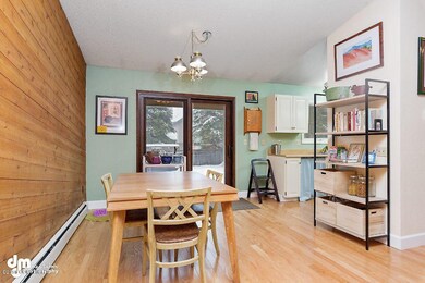 Dining Room_IMG_3776-SMALL