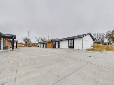 1346 N Chautauqua Ave, Wichita, KS 67214 - photo 2