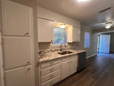 1901 Armstrong St, Cleburne, TX 76033 - photo 6