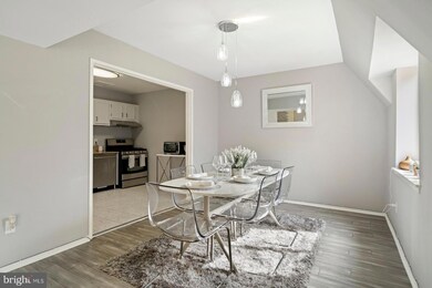 1675 Parkcrest Cir unit 400, Reston, VA 20190 - photo 7