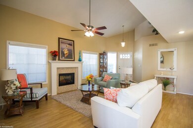 LR w Electric Fireplace
