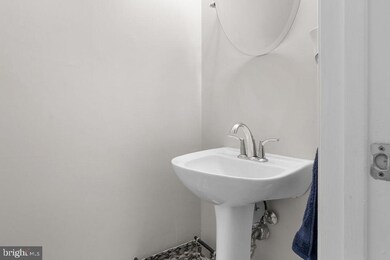 9316 Daly Ct, Laurel, MD 20723 - photo 7