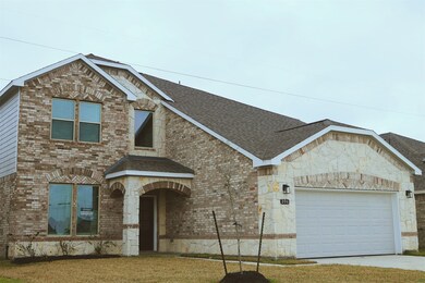 206 Eagleville Dr, Alvin, TX 77511 - photo 2