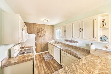 210 26th St NW unit 428, Long Beach, WA 98631 - photo 4