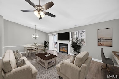 8914 Eager Rd, Saint Louis, MO 63144 - photo 6