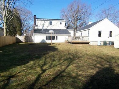 233 N Fenner Ave, Middletown, RI 02842 - photo 6