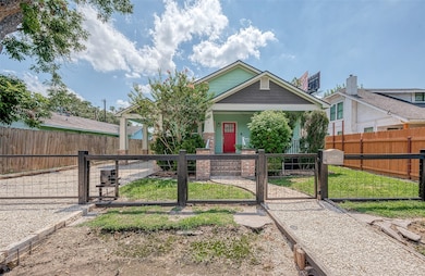 608 Vincent St, Houston, TX 77009 - photo 3