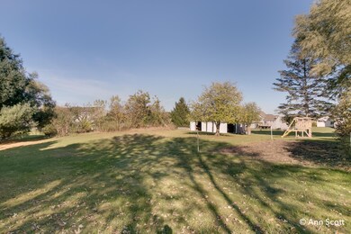 6945 Pine Island Dr NE, Comstock Park, MI 49321 - photo 7