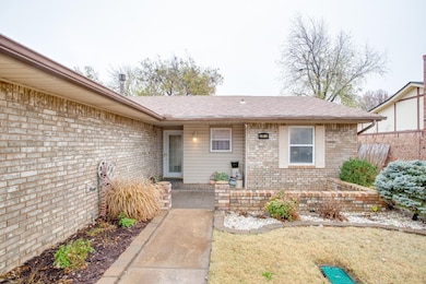 301 S Rimrock Rd, Enid, OK 73703 - photo 3